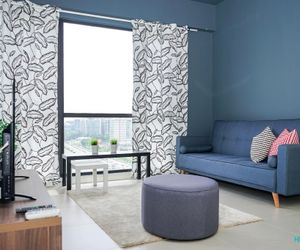 Modern Condo 2-Bedrooms with Pool View Damansara Perdana Malaysia