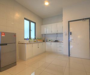 Sunway Damen Studio A 17-13A @ ArtHomer Subang Jaya Malaysia