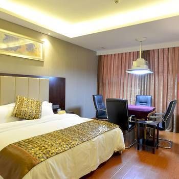 Hotel Photo 14
