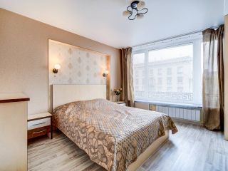 Apartment in the heart of Saint- Petersburg