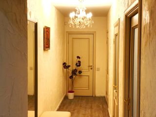 2 bedroom apartment in center of St.Petersburg