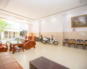 NearBy Hotel