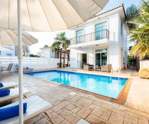 Villa Palm Breeze Protaras Cyprus