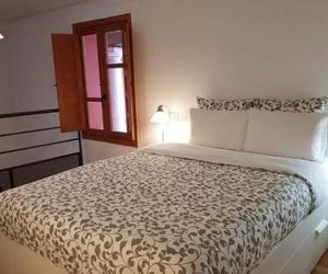 Duplex University - City Centre Toledo Spain