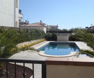 Apartamento duplex con piscina lAmpolla Spain