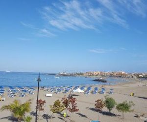 Torres del Sol. Playa de Las Vistas. Playa de las Americas Spain