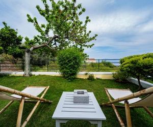 Sea Path Apartment Nea Irakleitsa Greece