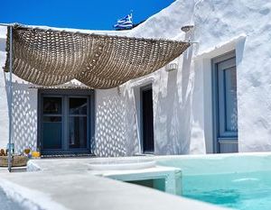 Living Theros Luxury Suites Hysteriana Greece