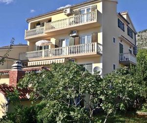 Apartments in Starigrad-Paklenica 6891 Starigrad Croatia