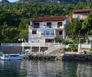 Apartments by the sea Ladjin Porat (Paklenica) - 6631 Starigrad Croatia