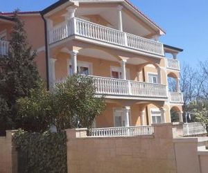 Apartments with a parking space Novigrad - 15227 Novigrad Croatia