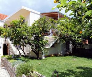 Apartments with a parking space Lumbarda (Korcula) - 156 Lumbarda Croatia