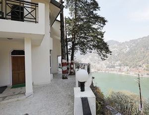 OYO 13157 Home 2BHK Lake View Ayarpatta Nainital Nainital India