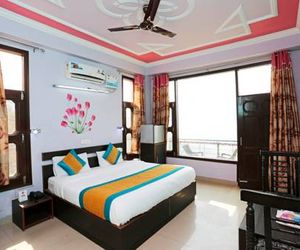 OYO 40160 Hotel Aaa Ambala India