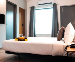OYO Townhouse 32 Galleria Market Gurgaon India