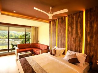 Фото отеля Athirapally Riverine Suites