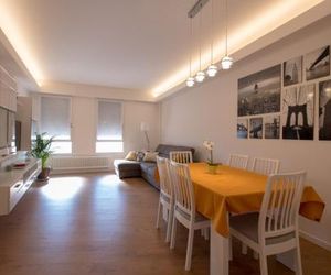 Nuovissimo e luminoso appartamento centro Pordenone Pordenone Italy