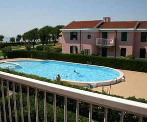 Sunny terrace apartament Cavallino Italy