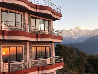 Фото отеля Hotel Pristine Himalaya
