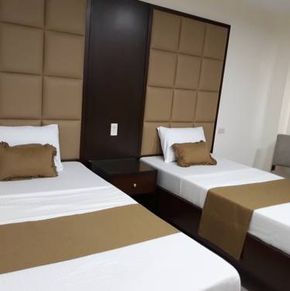 NearBy Hotel