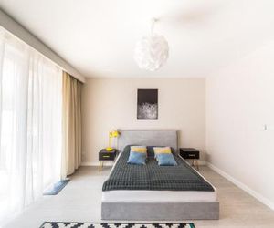 Raval Apartments - Soft Black Rewal Poland