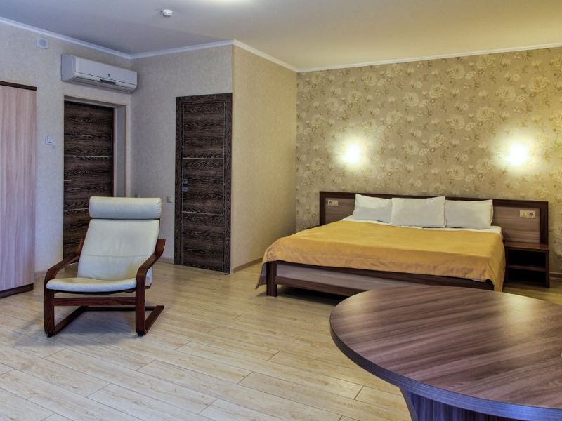 Hotel Photo 7