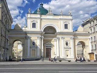 Антре на Невском