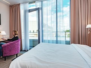 Отель Harbor Club