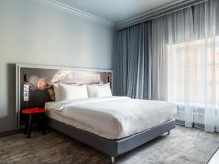 Theatre Square Hotel