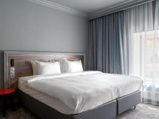 Theatre Square Hotel