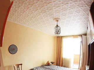 Apartment on Ushinskogo 33/3