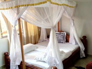 Hotel pic Mzunguu Safari Lodge