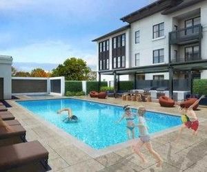 Global Luxury Suites in the Heart of San Carlos San Mateo United States