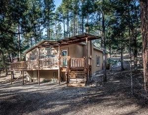 Linn Haven - Three Bedroom Cabin Ruidoso United States