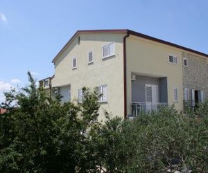 Apartments by the sea Starigrad (Paklenica) - 3331 Starigrad Croatia
