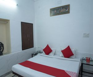 OYO 13379 Home Heritage Stay Lake Pichola Udaipur India