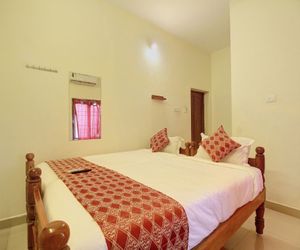 OYO 13009 Whitesands Guest House Puducherry India