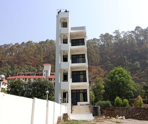 Oyo 12882 Home 2bhk Cozy Apartment Shyamkhet Ramgarh India