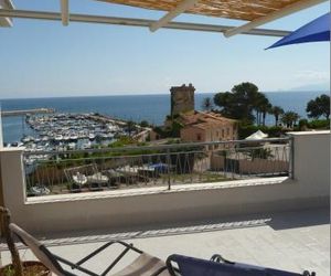 Casa Michela, sea-view apartments Trabia Italy