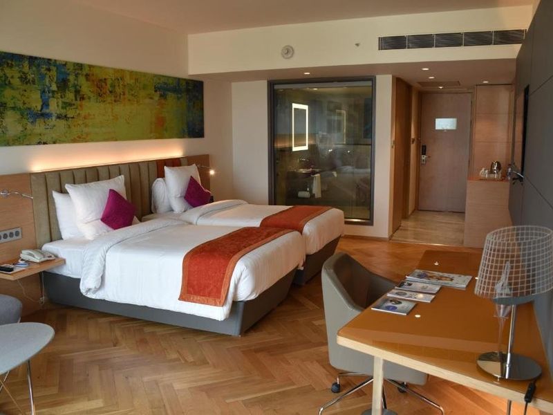 Hotel Photo 12