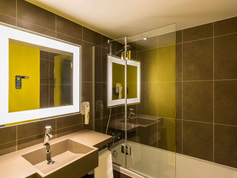 Hotel Photo 9