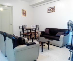 Cozy 2BR D + Pool-Near Ayala Abreeza & SM Lanang Davao Philippines