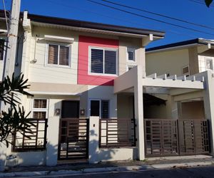 3 BEDROOM TRANSCIENT HOUSE IN ANGELES CITY Malabanas Philippines