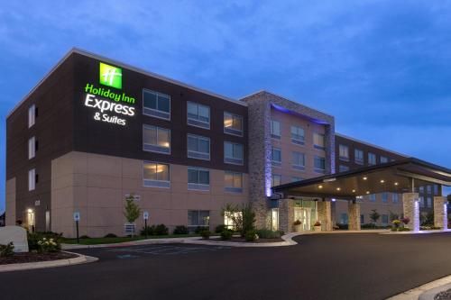Photo of Holiday Inn Express & Suites - Brighton, an IHG Hotel