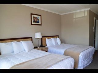 Hotel pic Newfound Inn & Suites