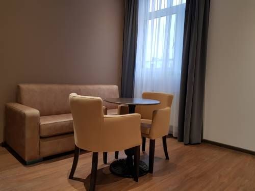 Hotel Photo 11