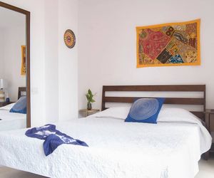 ConnektHomes - Serviced Flat Near Carter Road Bandra India