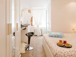 Modern Studio in the historic center of Petersburg