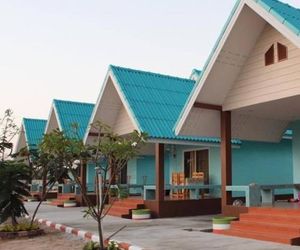 Loma beach house ban bang thalu Thailand