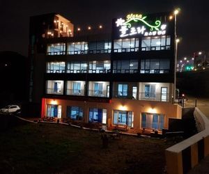 Flora hostelpension Yeosu South Korea